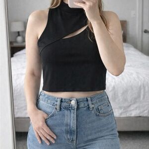 Women's Sleeveless GUESS Black Crop Top